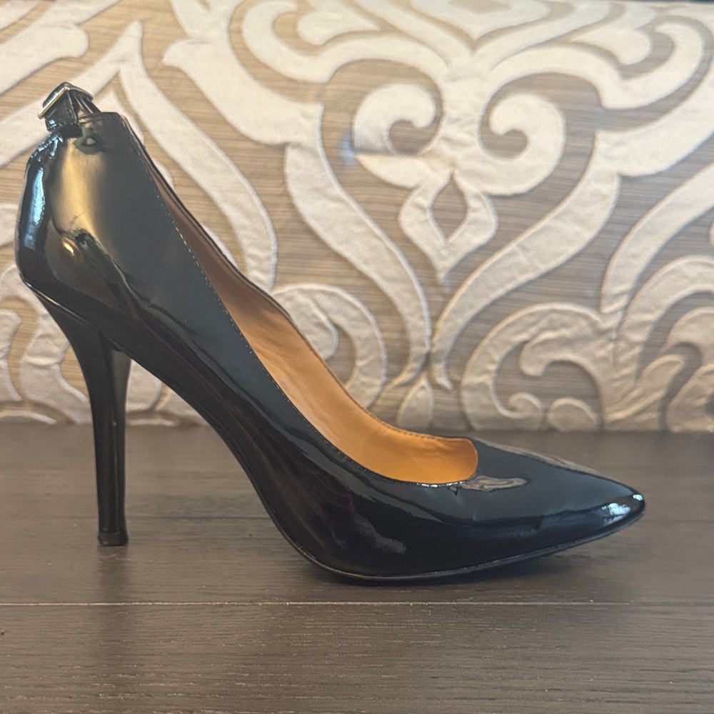 Vince Camuto Signature Black Patent Pointed-Toe Pump